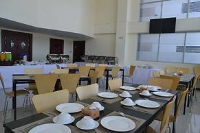 Hotel Broadway Yangon