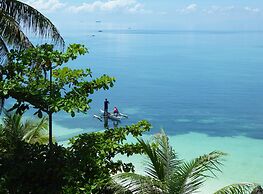 Island View Beachfront Resort