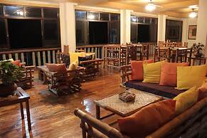 Island View Beachfront Resort