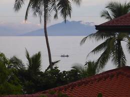 Island View Beachfront Resort