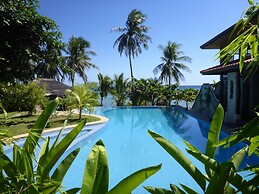 Island View Beachfront Resort