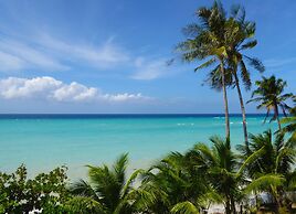 Island View Beachfront Resort