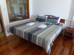 Island View Beachfront Resort