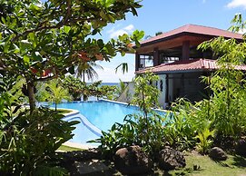 Island View Beachfront Resort