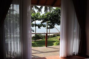 Island View Beachfront Resort