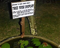 Island View Beachfront Resort