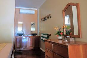 Island View Beachfront Resort