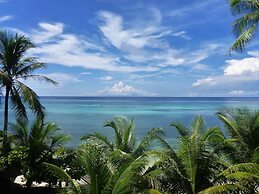 Island View Beachfront Resort