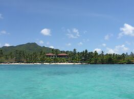 Island View Beachfront Resort