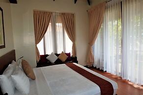 Island View Beachfront Resort