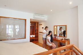 Island View Beachfront Resort