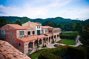 La Toscana Resort