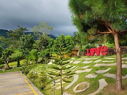 Foresta Hill Resort