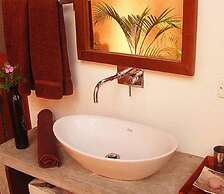 Sanjis The Seaside Cabanas