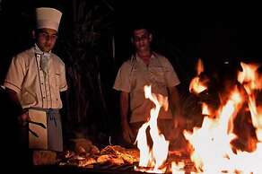 Sanjis The Seaside Cabanas