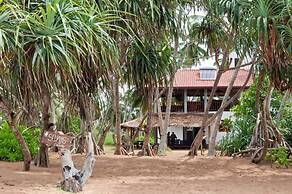 Sanjis The Seaside Cabanas