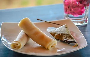 Sanjis The Seaside Cabanas