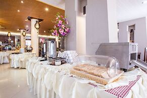 Juntra Resort and Hotel