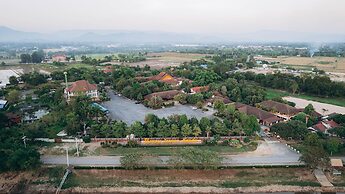 Juntra Resort and Hotel