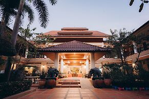 Juntra Resort and Hotel