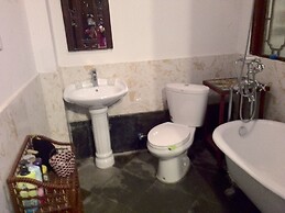 The Glanceback Garden Guest House