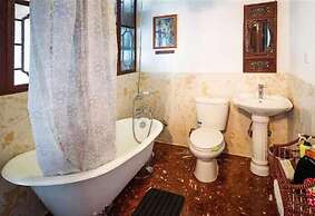 The Glanceback Garden Guest House