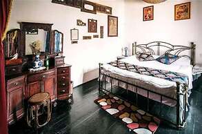 The Glanceback Garden Guest House