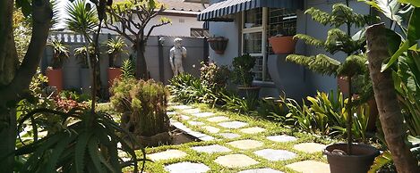 Mitchells Guesthouse