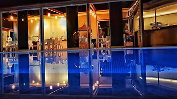 Evra Halal Boutique Hotel