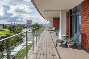 Crystal House Suite Hotel & SPA