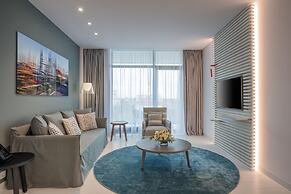 Crystal House Suite Hotel & SPA