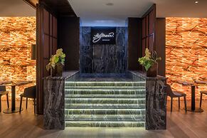 Crystal House Suite Hotel & SPA