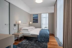Crystal House Suite Hotel & SPA