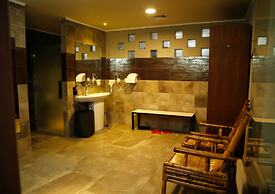 Kiriri Garden Hotel