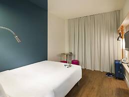 ibis Budget Navegantes Itajaí