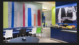 ibis Budget Navegantes Itajaí