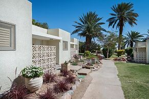 Kibbutz Hotel Eilot Country Lodging