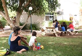 Kibbutz Hotel Eilot Country Lodging