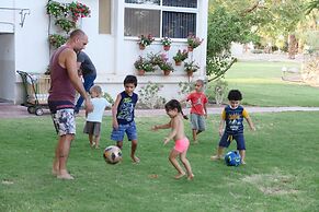 Kibbutz Hotel Eilot Country Lodging