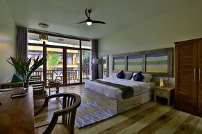 Thaproban Pavilion Waves Unawatuna