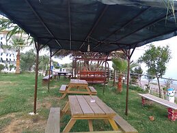 Mavi Cennet Camping Pansiyon
