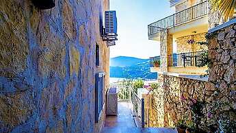 Emilia Luxury Apartments