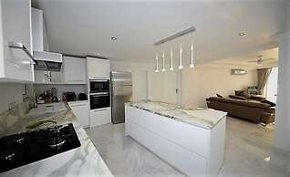 Emilia Luxury Apartments