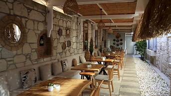 Provence Mansion Alacati