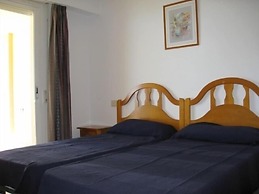 Apartamentos la Reina