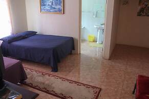 Kool Rooms Guest House