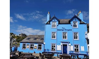 The Waterfront Hotel & Bistro