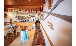 The Waterfront Hotel & Bistro