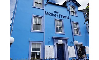 The Waterfront Hotel & Bistro