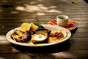 Dreamcatcher Eco Lodge - Adults Only